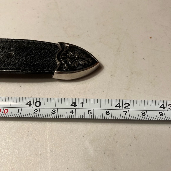 Elegant Black and Silver Embellished Belt - Picture 10 of 12